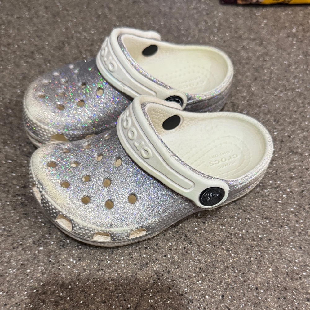 CROCS Kids Sparkly Silver Slippers